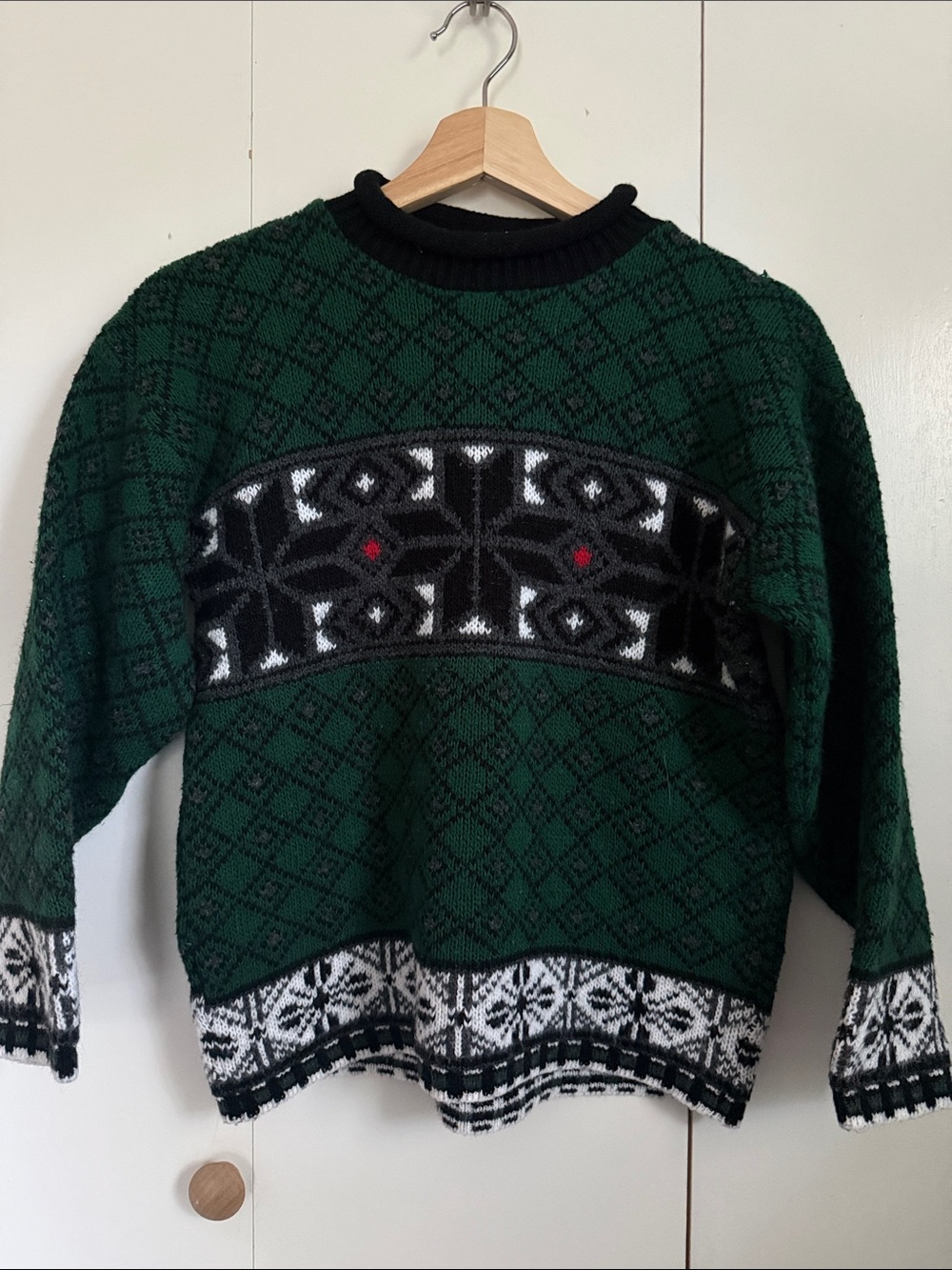 VINTAGE 90s Kids M Green Knit Roll Neck Sweater Nordic Scandinavian Winter
